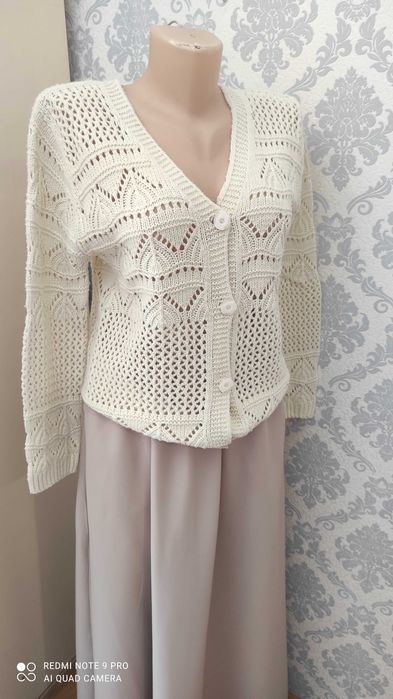 Кофточка ажурная женская