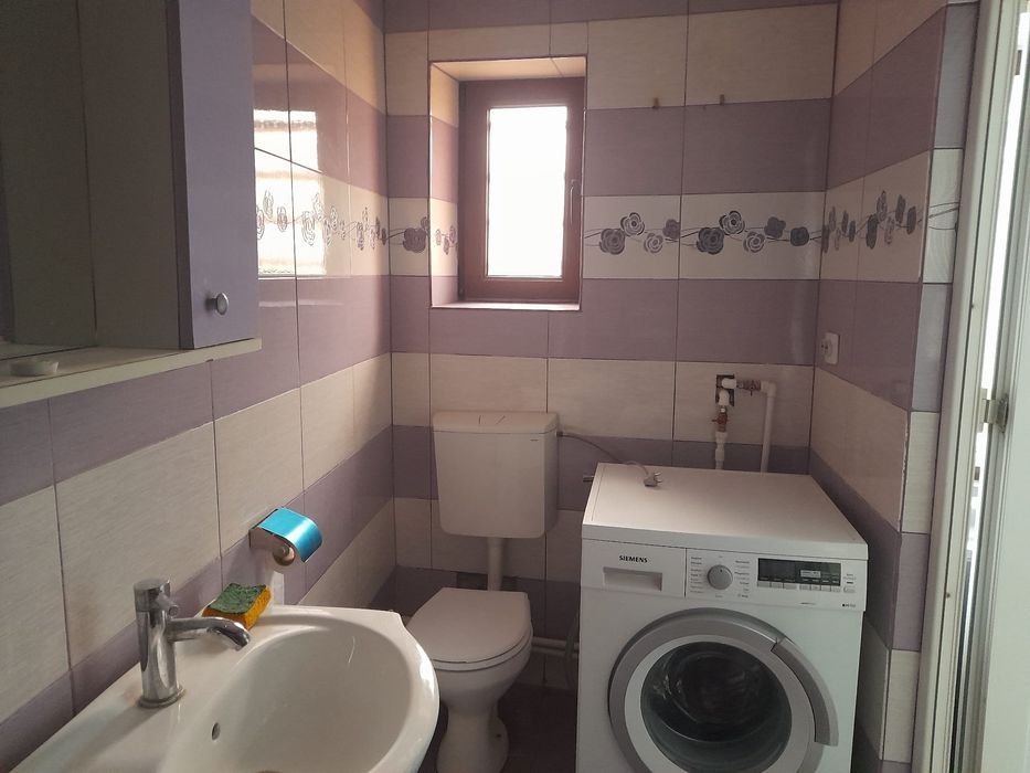 Vand spatiu comercial in zona centrala