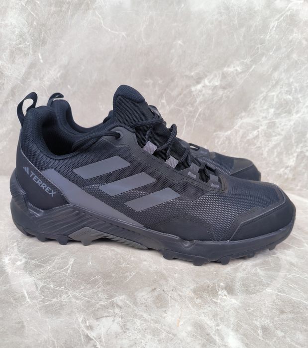 Adidas Terrex номер 46