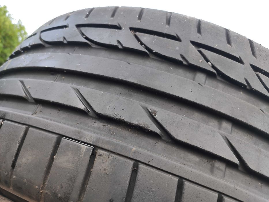 2бр Летни гуми 225 35 19 - Bridgestone Runflat