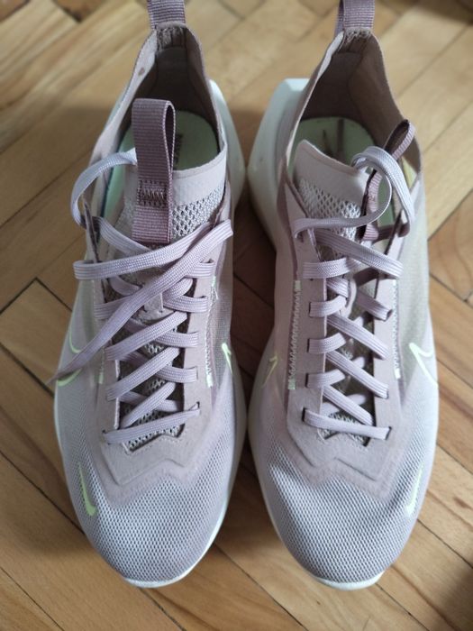 Маратонки Adidas и Nike 43-44. 27.5см стелка