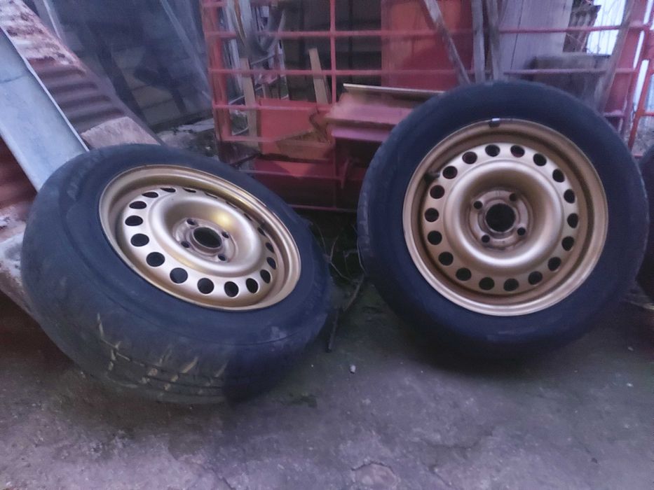 Гуми с джанти 14 цола 4x100