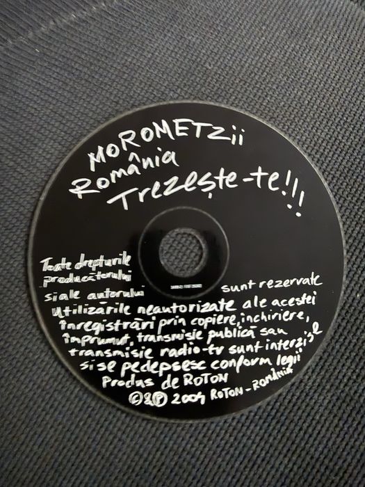 CD-uri hip hop romanesc vechi