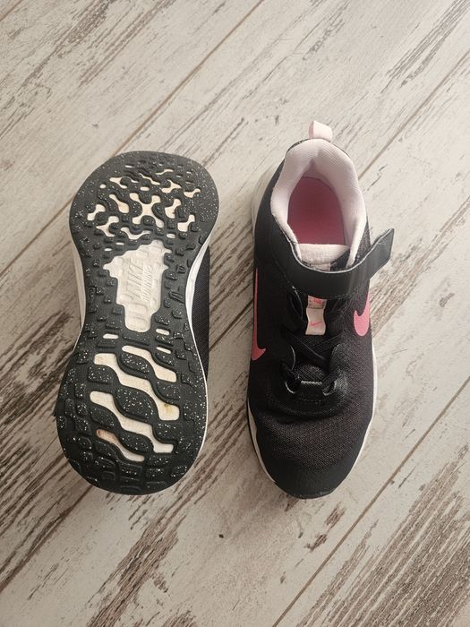 Маратонки Nike 34номер дамски