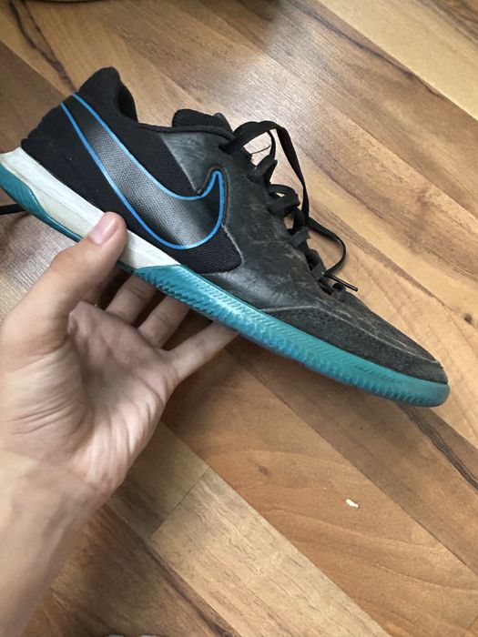 Adidasi nike tiempo