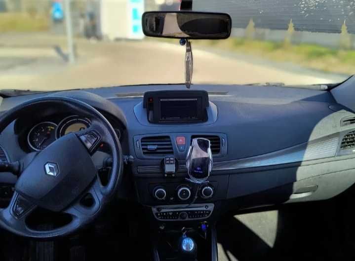 Vând Renault Megane 3 1.5 dci diesel an 2010 106cp