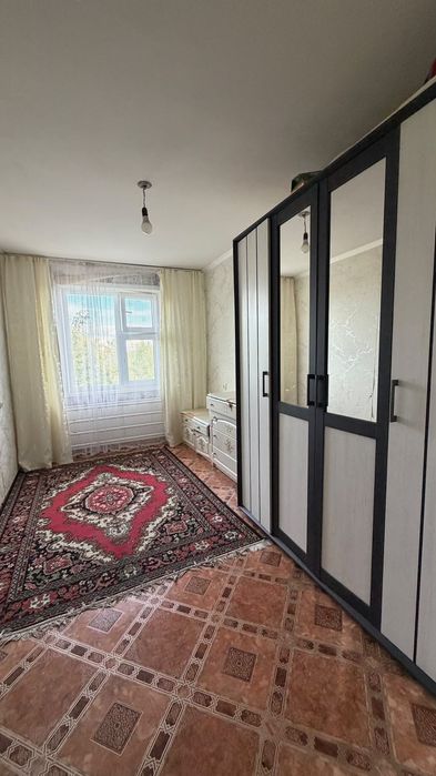 Продам двух комнатную квартиру