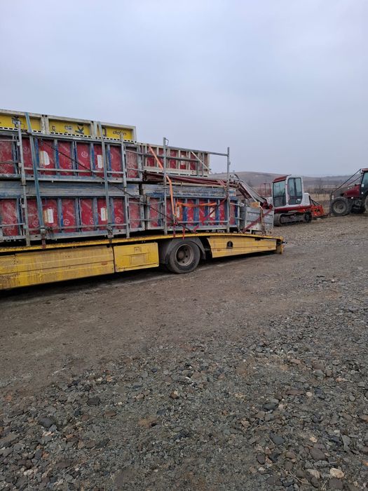 Transport utilaje ,baloti  cherestea...