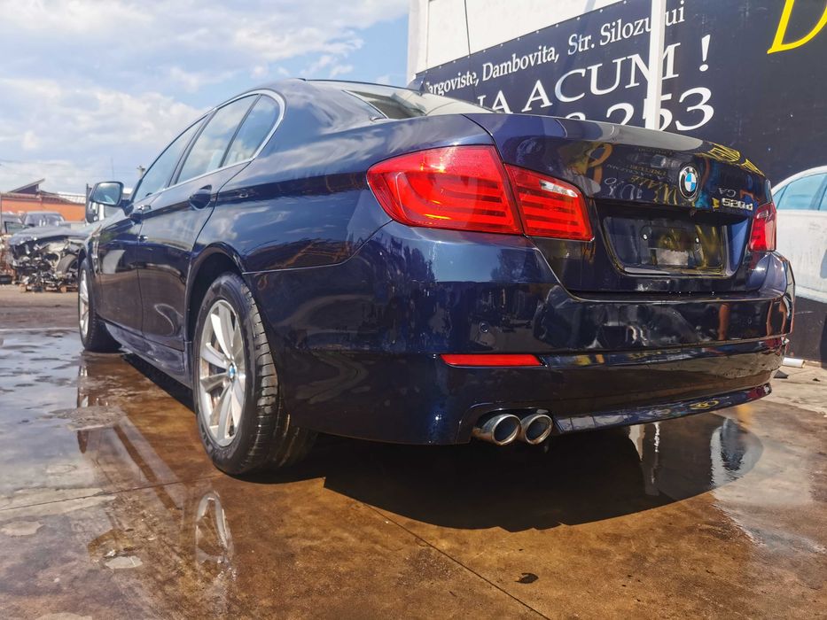 Dezmembrez bmw seria 5 f10 520 d 184 cp/bara fata/capota/far/stop/usa/