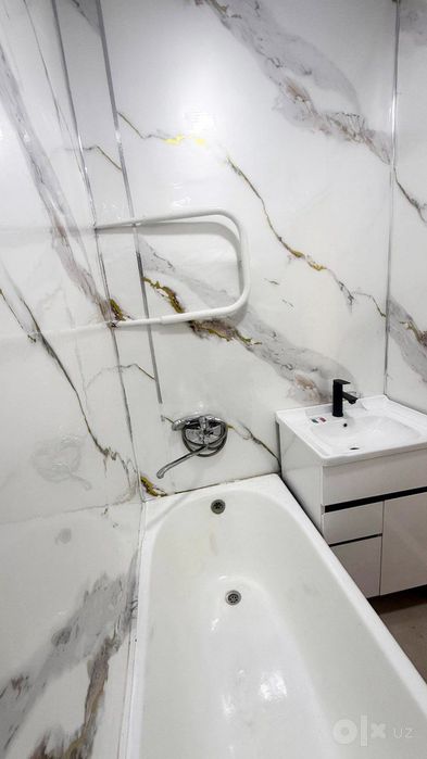 Продается 2*комн кв на массив 5. Ор.т метро Киёт