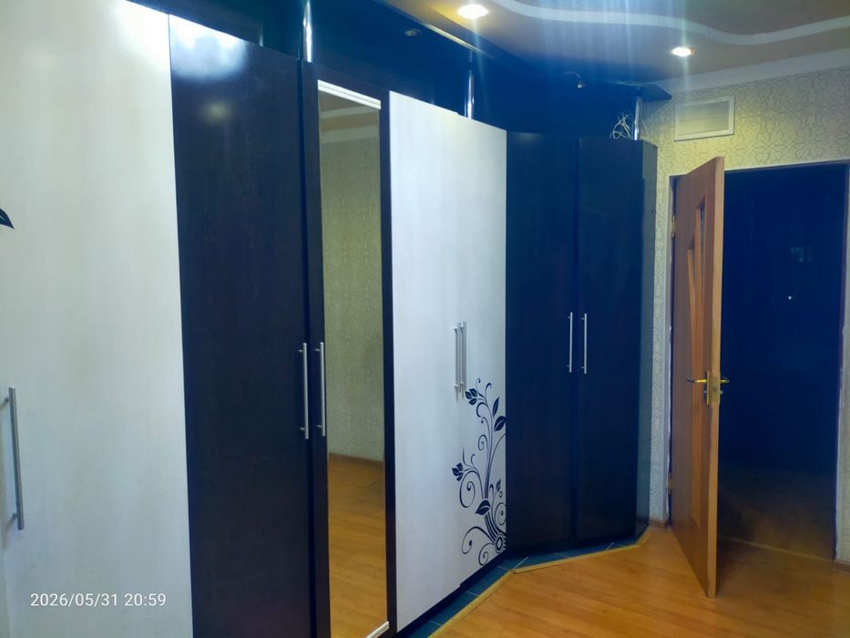 Продам большую прихожую