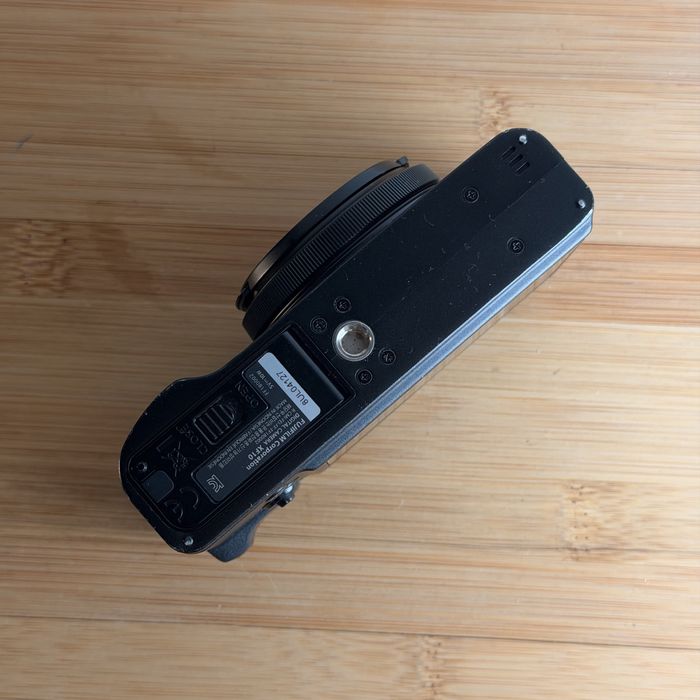 Fujifilm  XF10, 24.2 MP APS-C, дигитален фотоапарат
