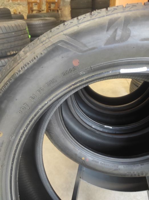 235/55/19 Bridgestone