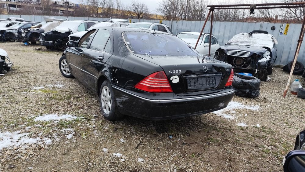 На части Mersedes S класа W220  320CDI  2004г