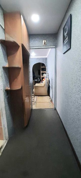 Продам 2 комнатную квартиру