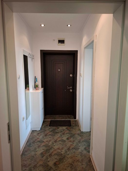 Дава се под наем Тристаен апартамент в Варна, м-т Акчелар - 60 кв.м за 650 € - Снимка #12