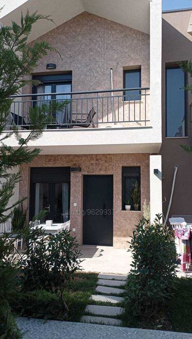 Продава се Къща в София, Белите брези - 90 кв.м за 2556 €/кв.м - Снимка #1