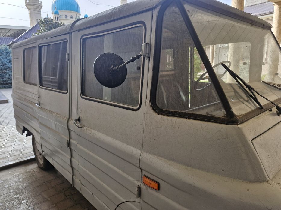 Автомашина сотилади. 1989 йила  Польшада ишлаб чикарилган.чикарилга