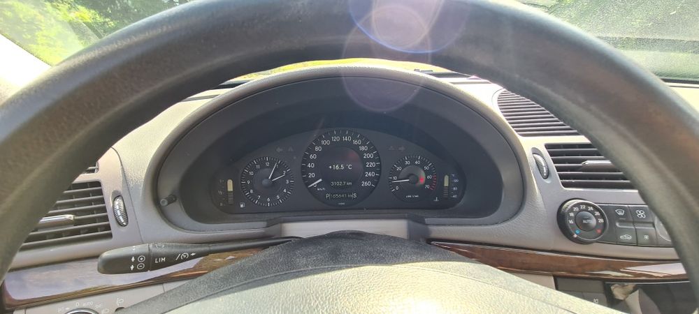 Мерцедес Mercedes E 240  4 Matic на части