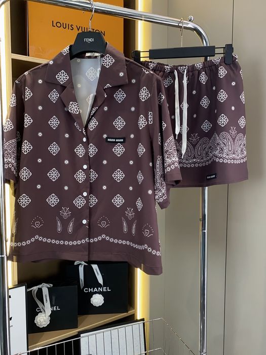 Дамски комплект/сет