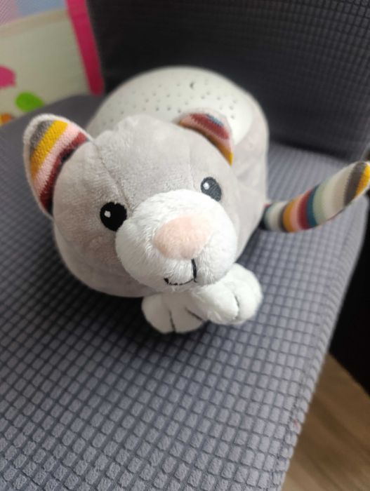 Кики проектор за детска стая с бял шум