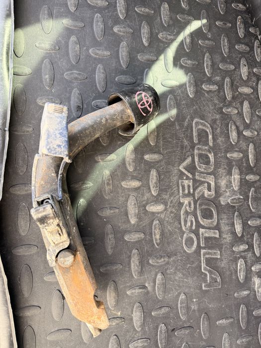 Toyota corolla verso 2.0 4d4 116кс