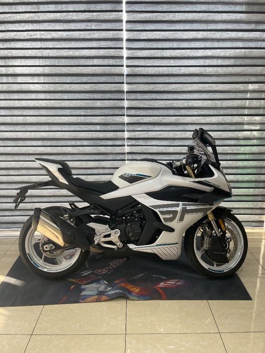 Cf moto 450SR 1500km probeg 2025 , abs trection demfer hamma narsa bor