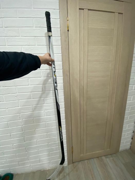 Хоккей с шайбой , клюшка