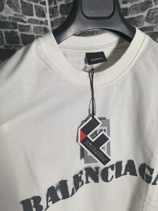 Balenciaga тениска високо качество