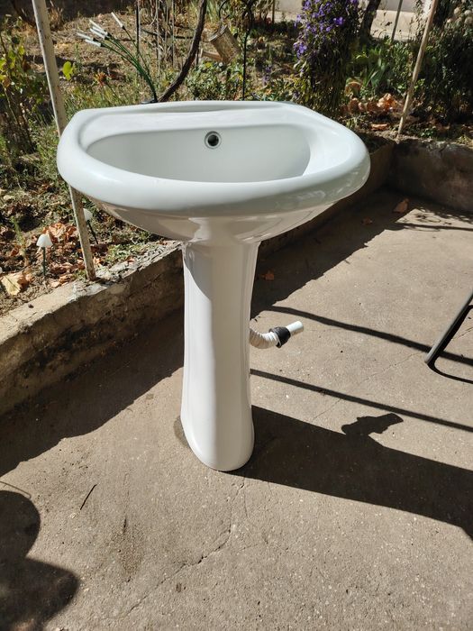 Комплект за баня с мивка с ботуш и огледало