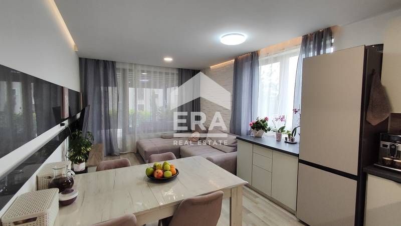 Продава се Тристаен апартамент в Варна, Виница - 104 кв.м за 2299 €/кв.м - Снимка #1