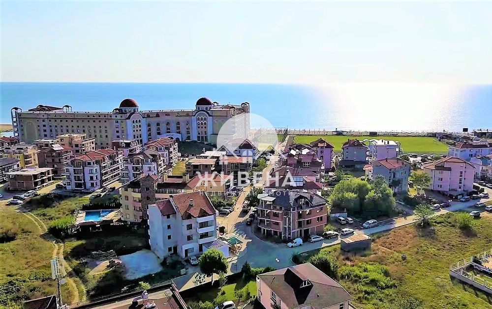 Продава се Едностаен апартамент в Обзор - 52 кв.м за 1472 €/кв.м - Снимка #1