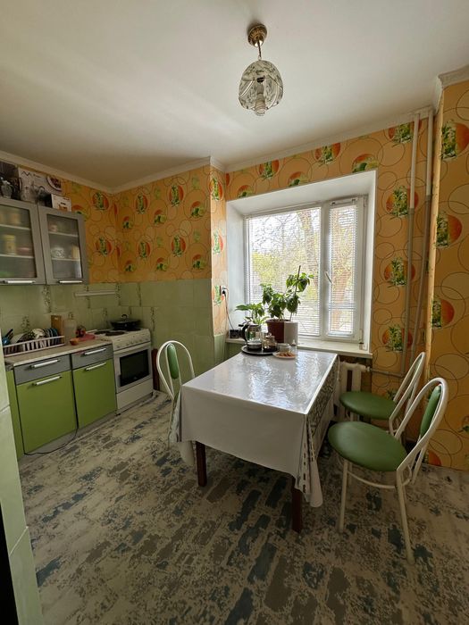 Продается 3 комнатная квартира город Балхаш