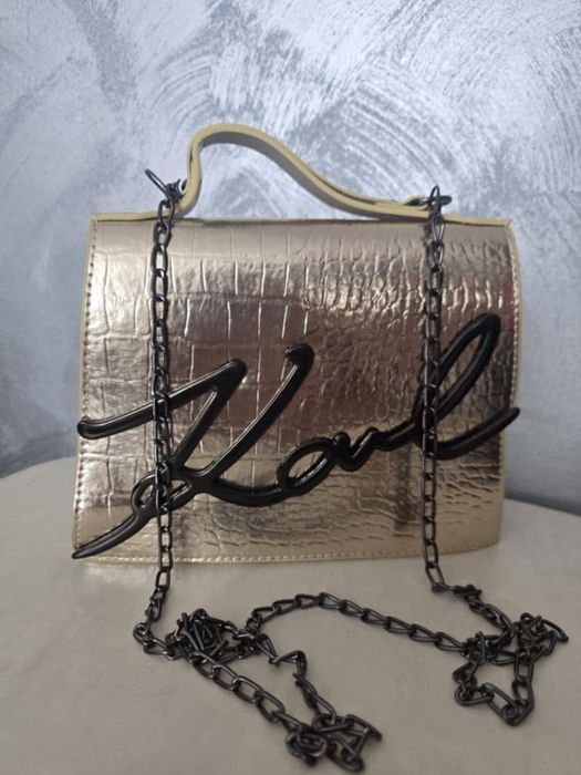 Gentute Karl superbe