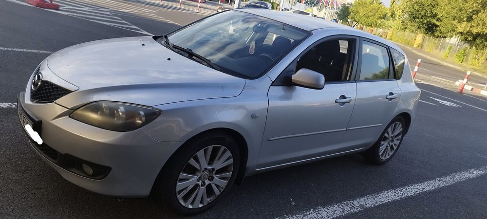 Mazda 3     2008