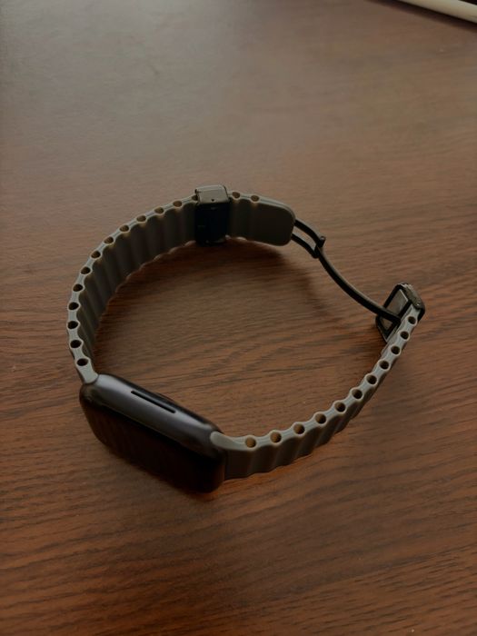 Se vinde Apple Watch series 9 41mm
