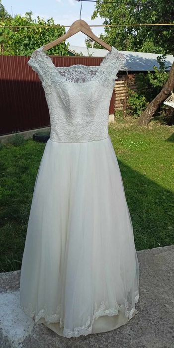 Rochie de mireasa