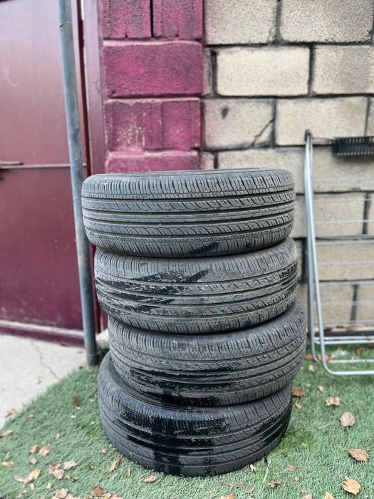 Продам шины летние 215×60×17