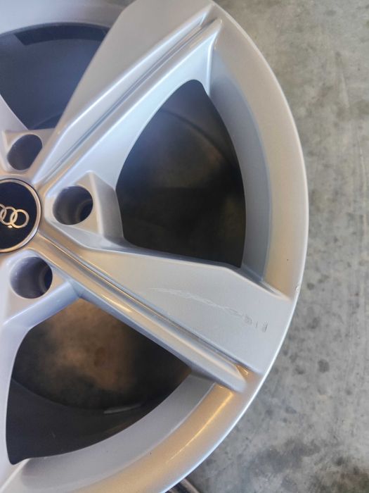 4бр.алуминиева джанта 17цола за Audi 5x112