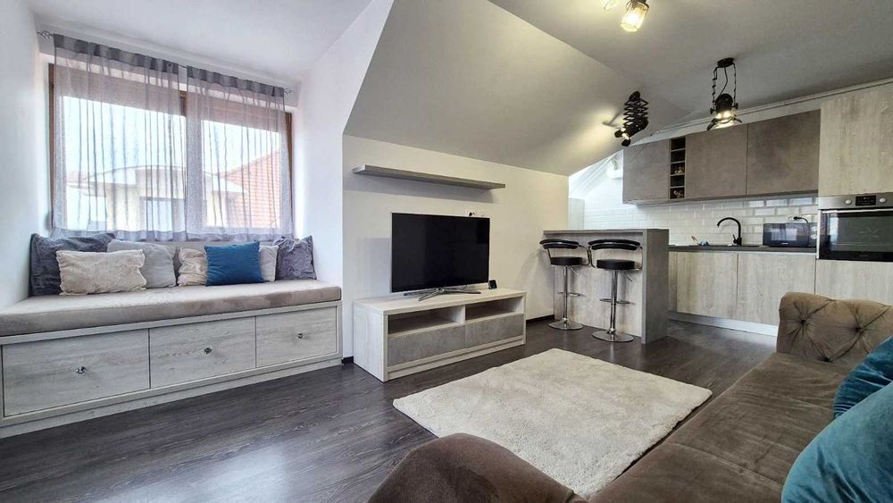 Apartament cu 2 Camere de Inchiriat in Brasov, Coresi, Zona Tractorul