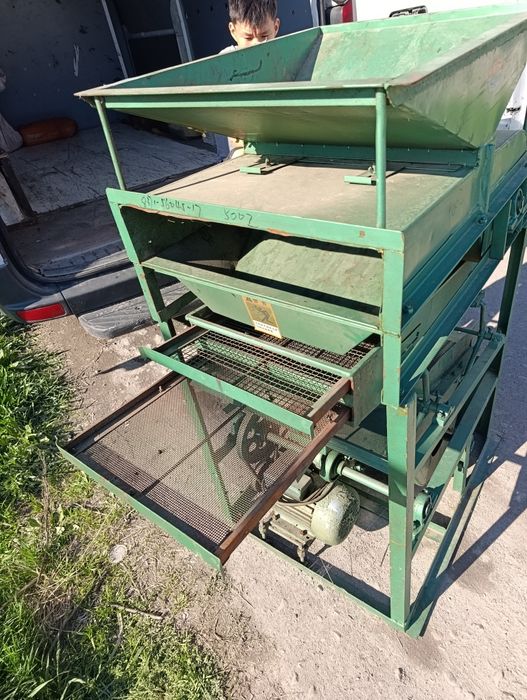 Вибросито (вибрационный просеиватель)