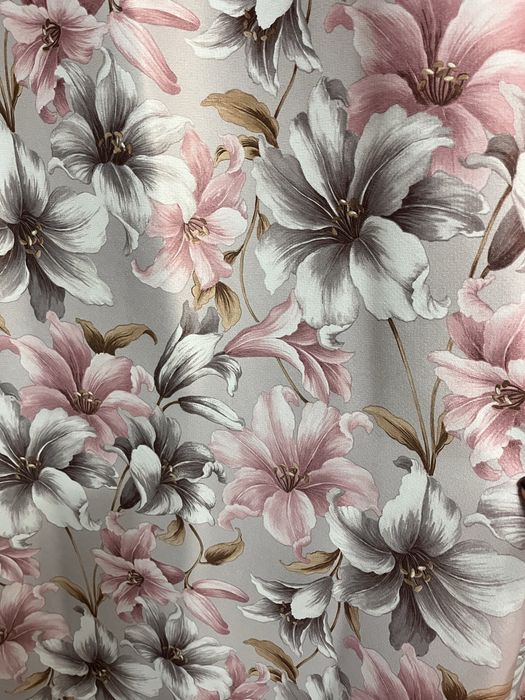 Продам шторы 2 штуки