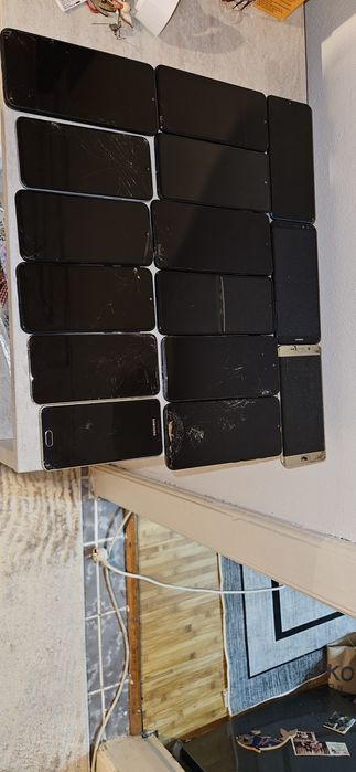 Samsung  Z fold3,smasumg a51,smasumg a3,redmi cu defecte