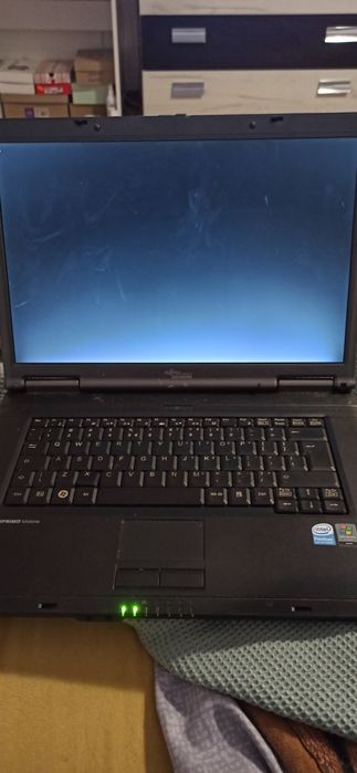 Vând 2 laptop-uri Intel Core i5