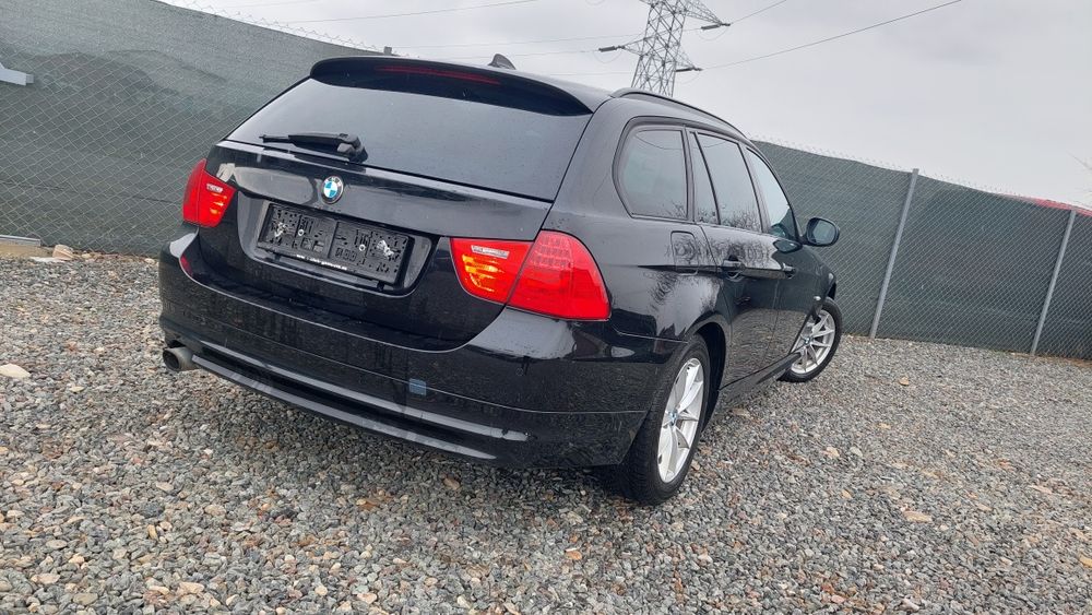 BMW 320d X-Drive an 2010 163cai Navi EURO 5 Carte SERVICE Xenon