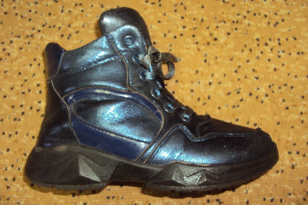 Ботинки весна-осень 35 р-р