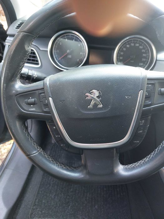 Продавам Пежо 508 SW