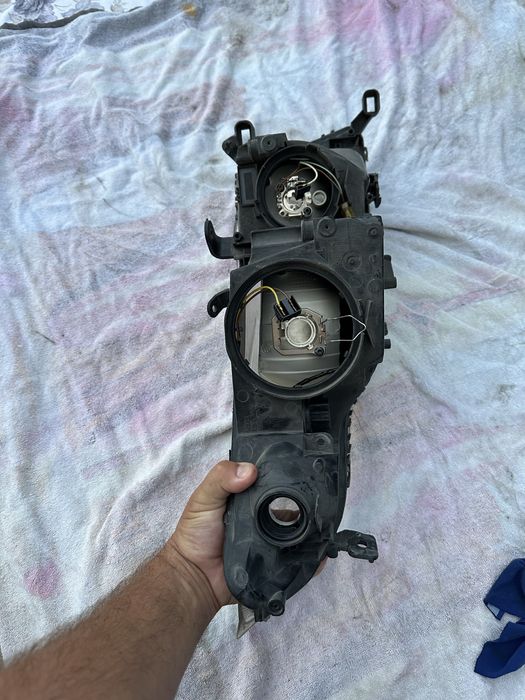 Far stânga honda civic.cod:0301226201.