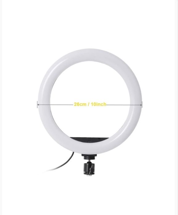 LED ринг лампа.