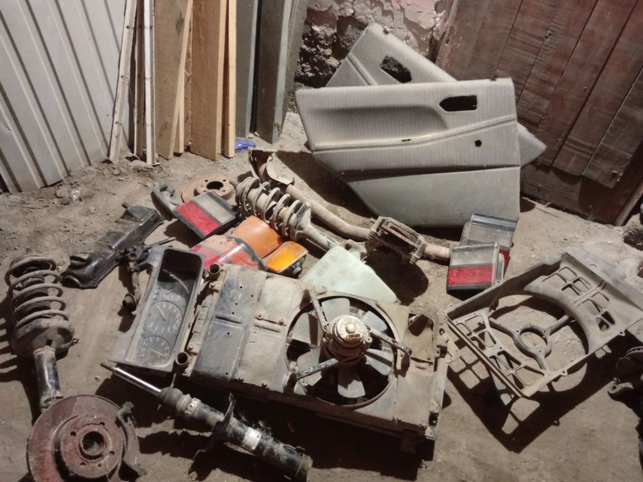 Запчасти. Ваз 2114, рунер, пассат